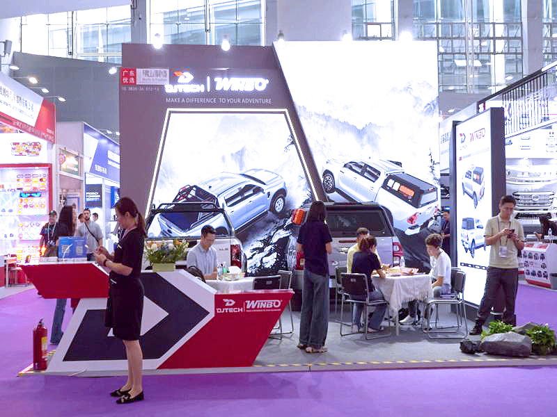 東(dong) 箭汽車的第136屆獲獎廣交會(hui) 展位設計搭建圖片