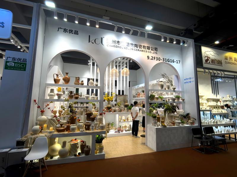 潮州市愷德龍陶瓷有限公司的第136屆獲獎廣交會(hui) 展位設計圖片