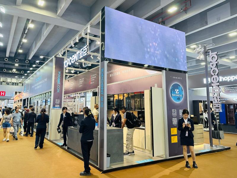 拓臣科技的第137屆獲獎廣交會(hui) 展位搭建圖片